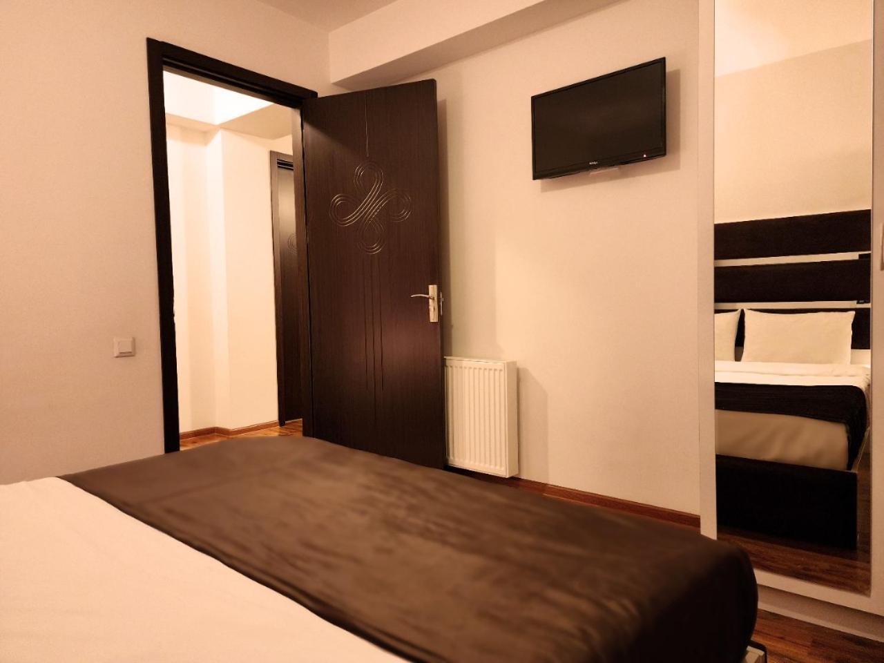 Hotel Grand Palace ティビリシ 部屋 写真